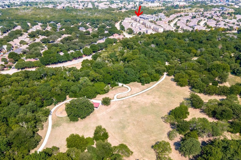 Photo 30 of 31 - 6310 Oakbend Cir, Fort Worth, TX 76132