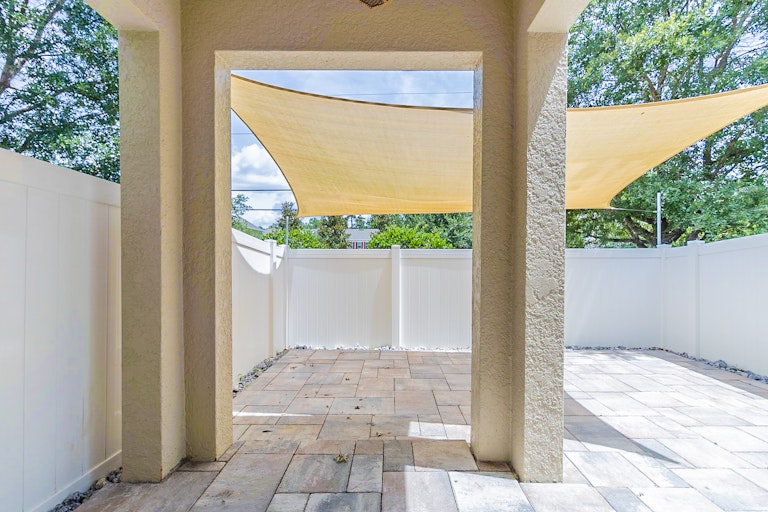 Photo 19 of 20 - 190 Windflower Way, Oviedo, FL 32765