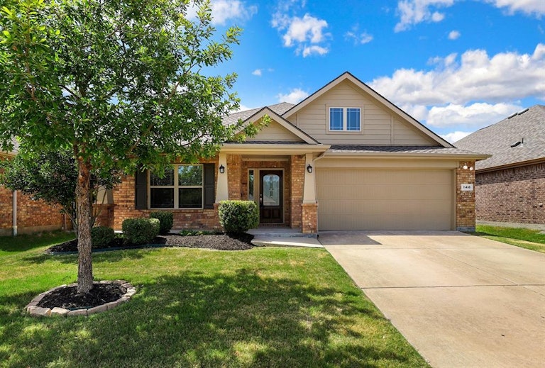 Photo 1 of 34 - 11416 Sadie St, Frisco, TX 75036