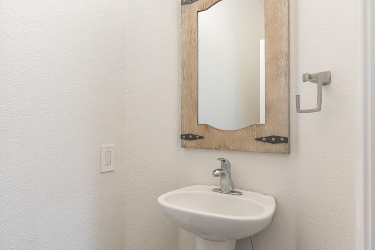 Photo 46 of 73 - 23236 Baker Ct, Auburn, CA 95602