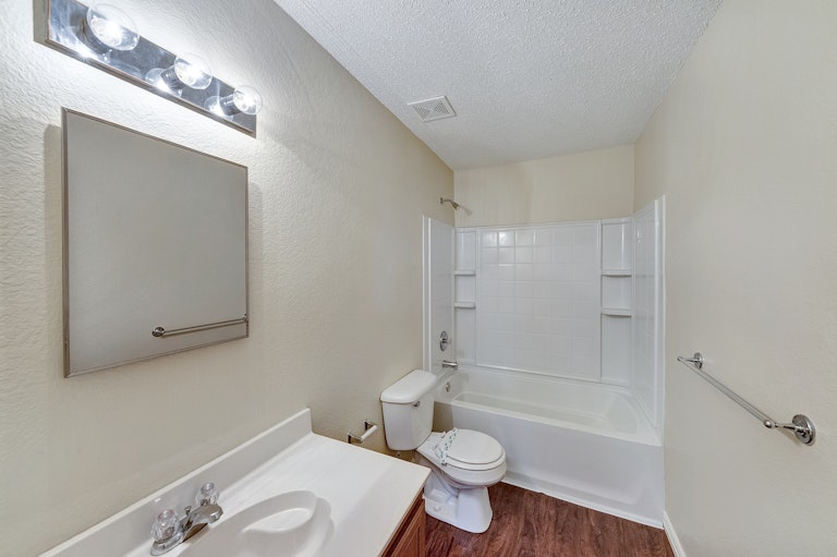 Photo 24 of 26 - 740 Tuscany Trl, Fort Worth, TX 76179