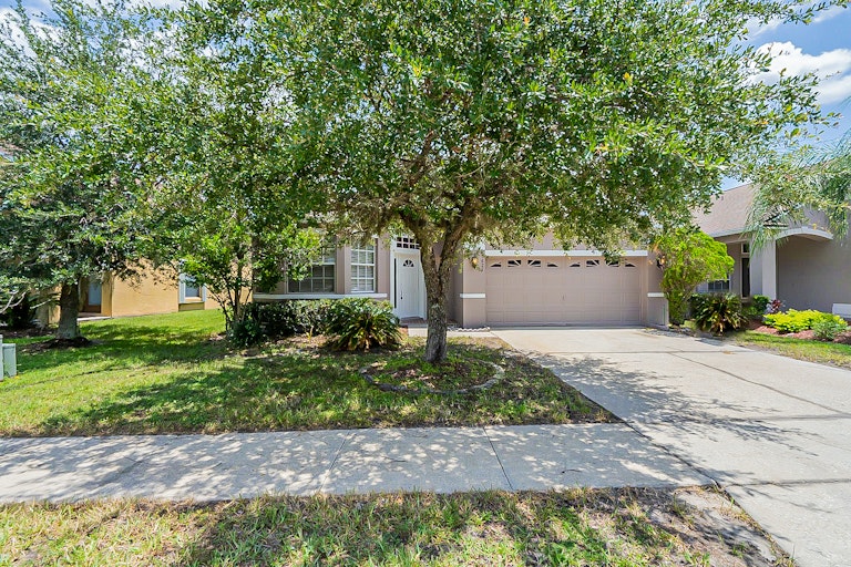 Photo 1 of 33 - 1621 Anna Catherine Dr, Orlando, FL 32828