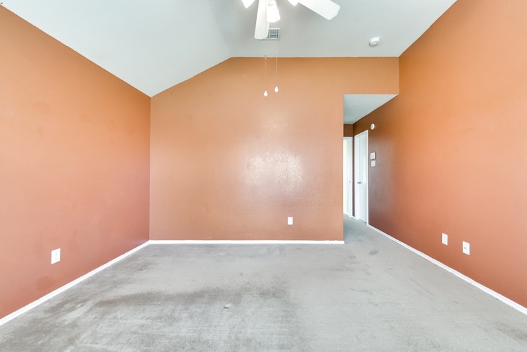 Photo 3 of 27 - 705 Baldwin Rd, Wylie, TX 75098
