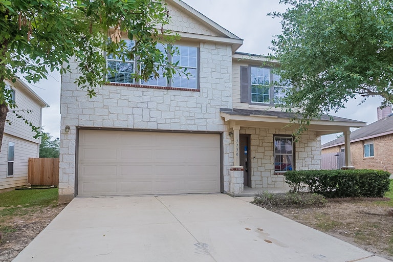 Photo 1 of 22 - 7730 Paraiso Cir, Boerne, TX 78015