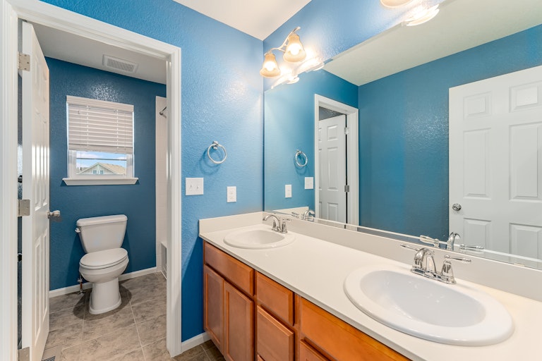 Photo 16 of 19 - 9330 Dunraven St, Arvada, CO 80007