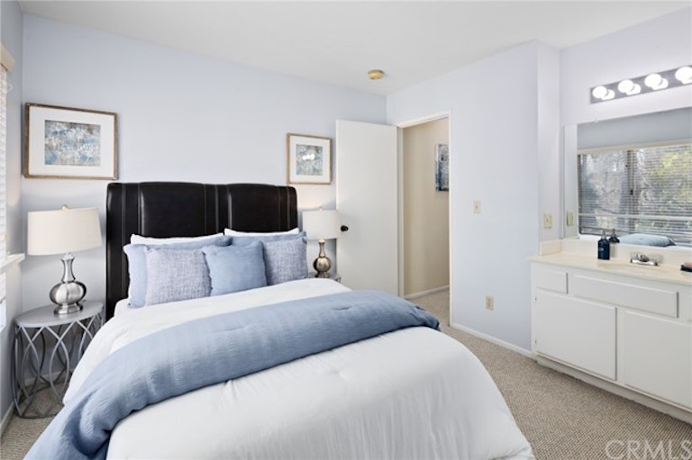 Photo 18 of 29 - 217 S Catalina Ave #8, Pasadena, CA 91106