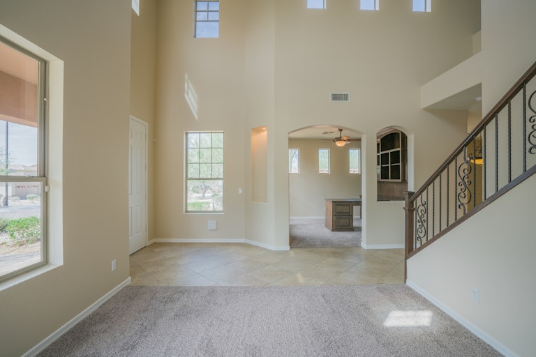 Photo 4 of 47 - 27340 N Whitehorn Trl, Peoria, AZ 85383
