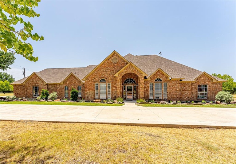 Photo 2 of 36 - 1434 S Fm 740, Heath, TX 75032