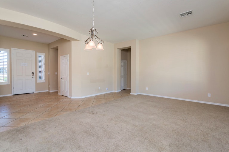 Photo 6 of 24 - 43324 N 49th Ln, New River, AZ 85087