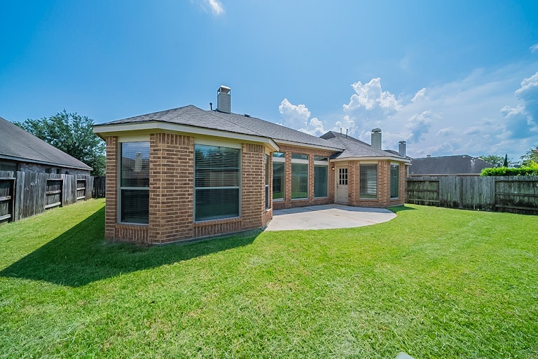 Photo 34 of 37 - 14727 Fountain Stone Ln, Humble, TX 77396