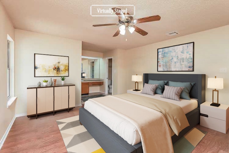 Photo 3 of 27 - 4707 Pebble Gln, San Antonio, TX 78217