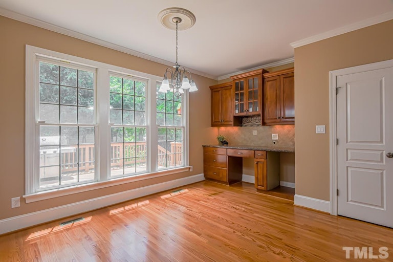 Photo 3 of 34 - 3912 Heritage View Trl, Wake Forest, NC 27587