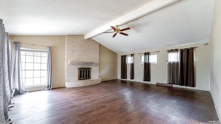 Photo 12 of 25 - 7323 Timber Ridge Dr, San Antonio, TX 78227