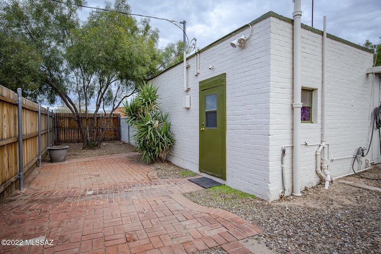 Photo 38 of 43 - 1548 E 9th St, Tucson, AZ 85719