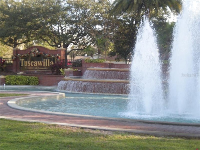 Photo 2 of 17 - 900 Antelope Trl, Winter Springs, FL 32708