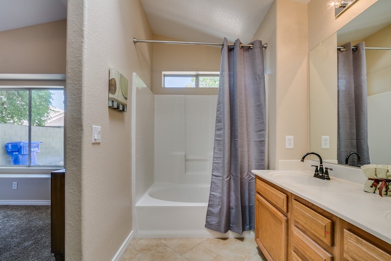 Photo 18 of 26 - 1120 E Jupiter Pl, Chandler, AZ 85225