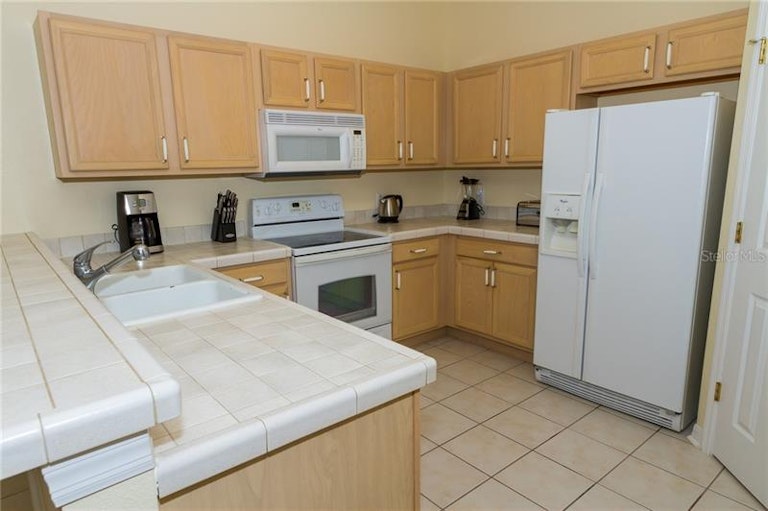 Photo 2 of 22 - 167 Seneca Ln, Davenport, FL 33897