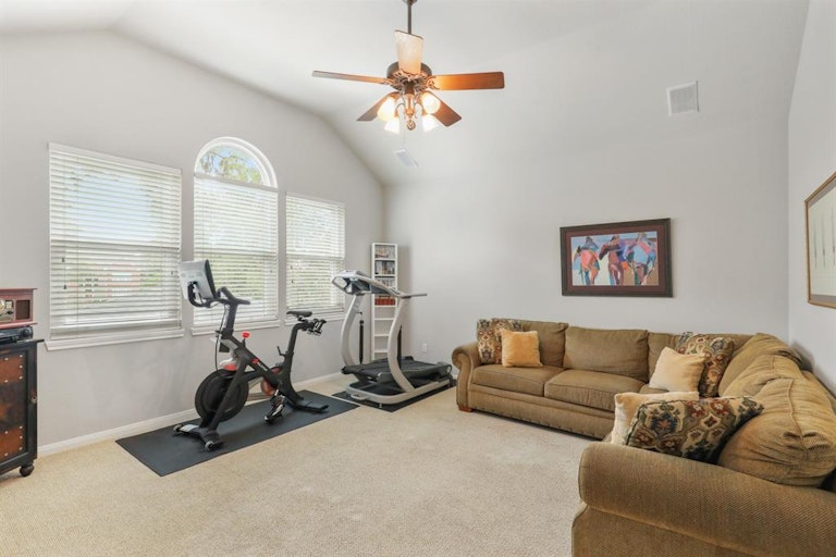 Photo 35 of 50 - 1206 Maple Bough Ct, Sugar Land, TX 77479