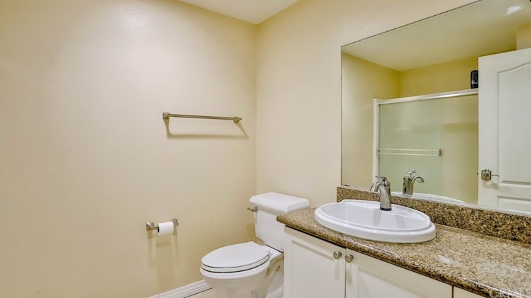 Photo 11 of 16 - 17230 Newhope St #113, Fountain Valley, CA 92708
