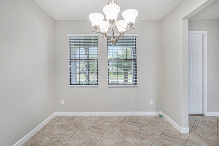 Photo 15 of 18 - 11009 Little Blue Heron Dr, Riverview, FL 33579