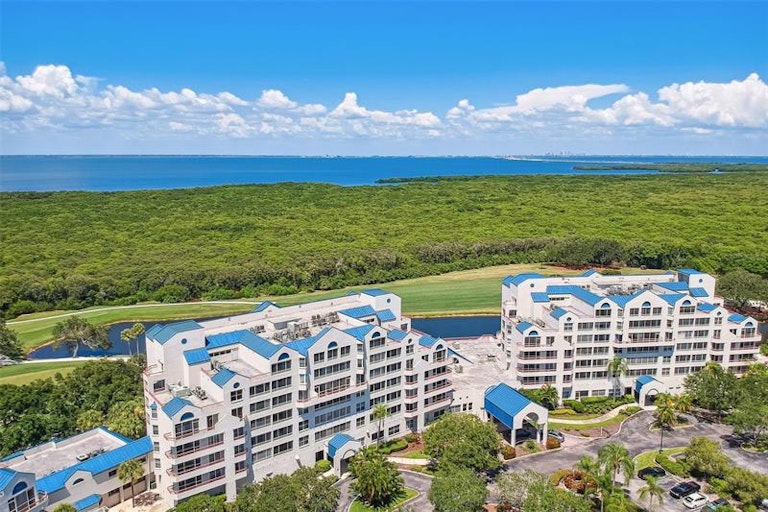 Photo 7 of 51 - 2333 Feather Sound Dr Unit B507, Clearwater, FL 33762