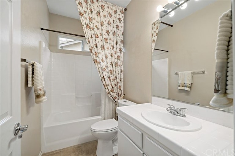 Photo 23 of 49 - 27869 Crystal Spring Dr, Menifee, CA 92584