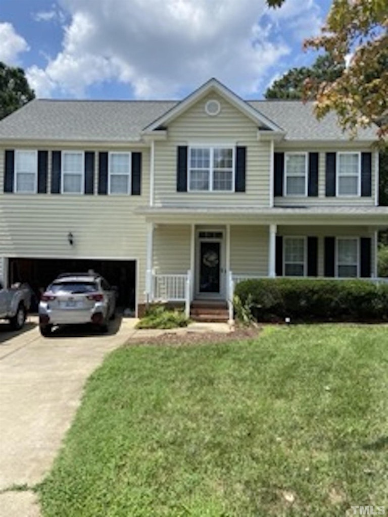 Photo 3 of 3 - 113 Brookshade Cir, Garner, NC 27529