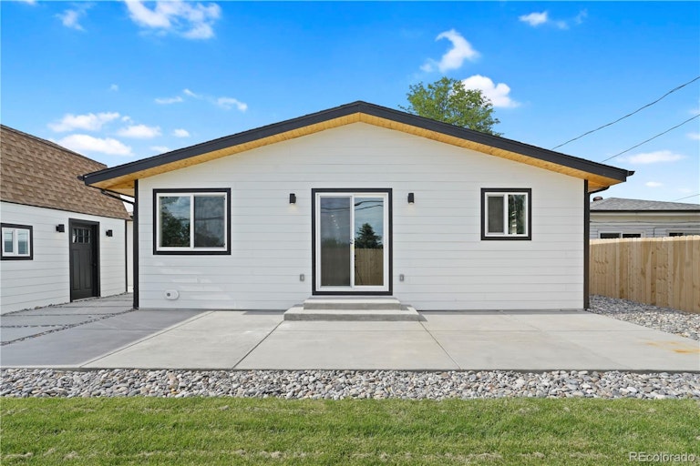 Photo 29 of 34 - 11000 W 41st Pl, Wheat Ridge, CO 80033