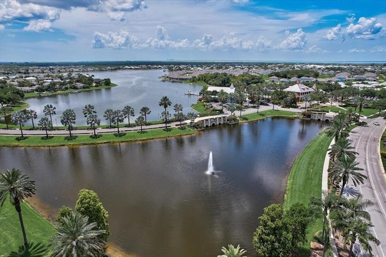 Photo 52 of 64 - 511 Winterside Dr, Apollo Beach, FL 33572