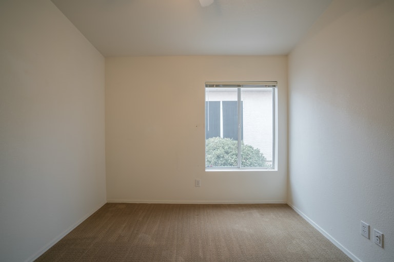 Photo 21 of 27 - 2257 E Monona Dr, Phoenix, AZ 85024