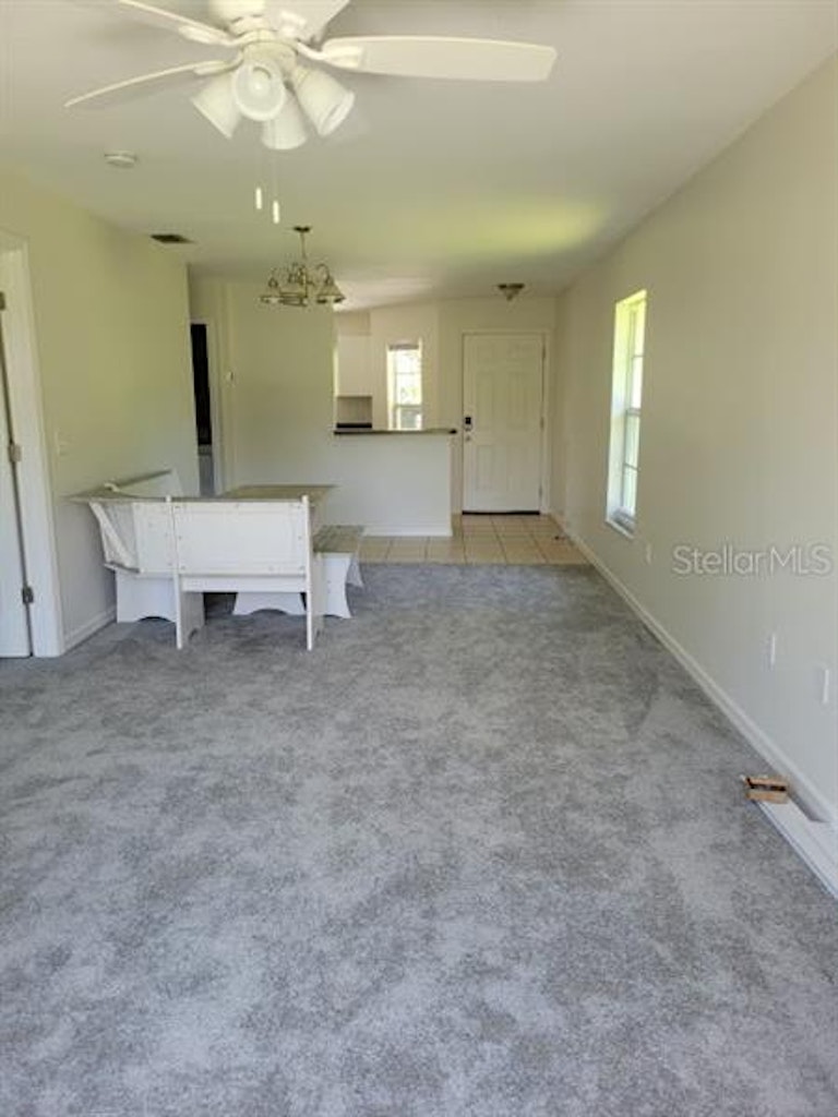Photo 5 of 12 - 2506 1st Dr E, Palmetto, FL 34221