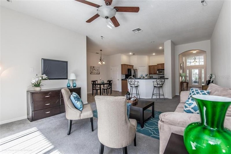Photo 11 of 23 - 8416 Lake Waverly Ln, Orlando, FL 32829