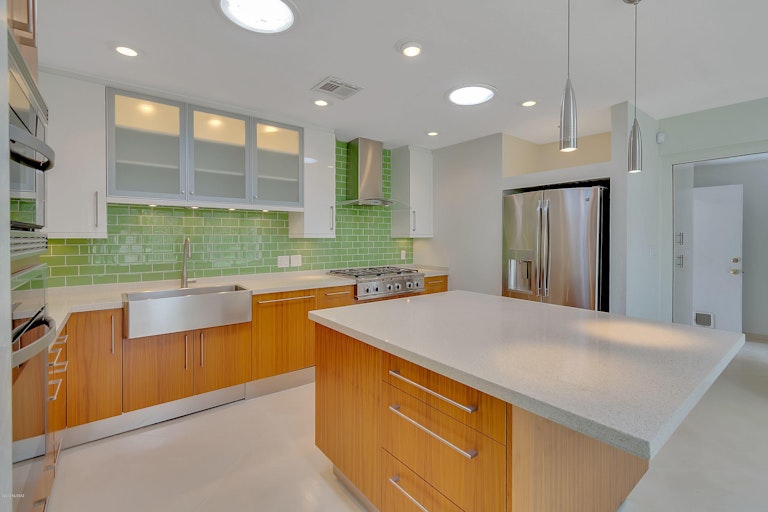 Photo 4 of 30 - 6865 N Columbus Blvd, Tucson, AZ 85718