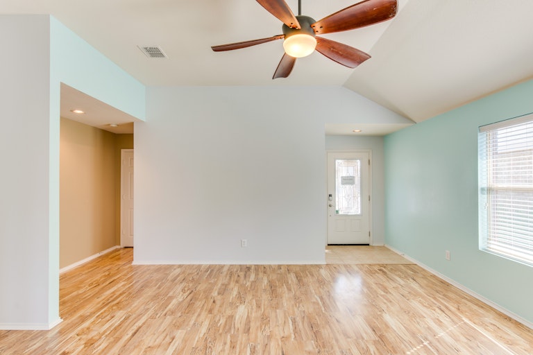 Photo 8 of 25 - 12721 Seagull Way, Frisco, TX 75036