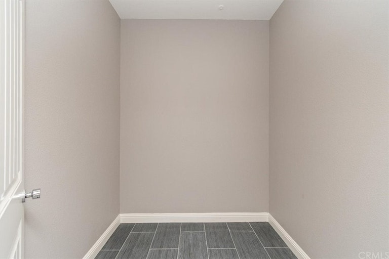 Photo 14 of 42 - 4974 Beatty Dr, Riverside, CA 92504