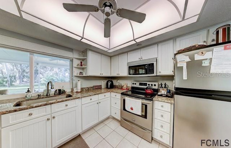 Photo 3 of 39 - 11 Crompton Pl, Palm Coast, FL 32137
