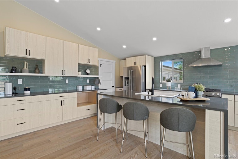 Photo 13 of 34 - 11000 W 41st Pl, Wheat Ridge, CO 80033