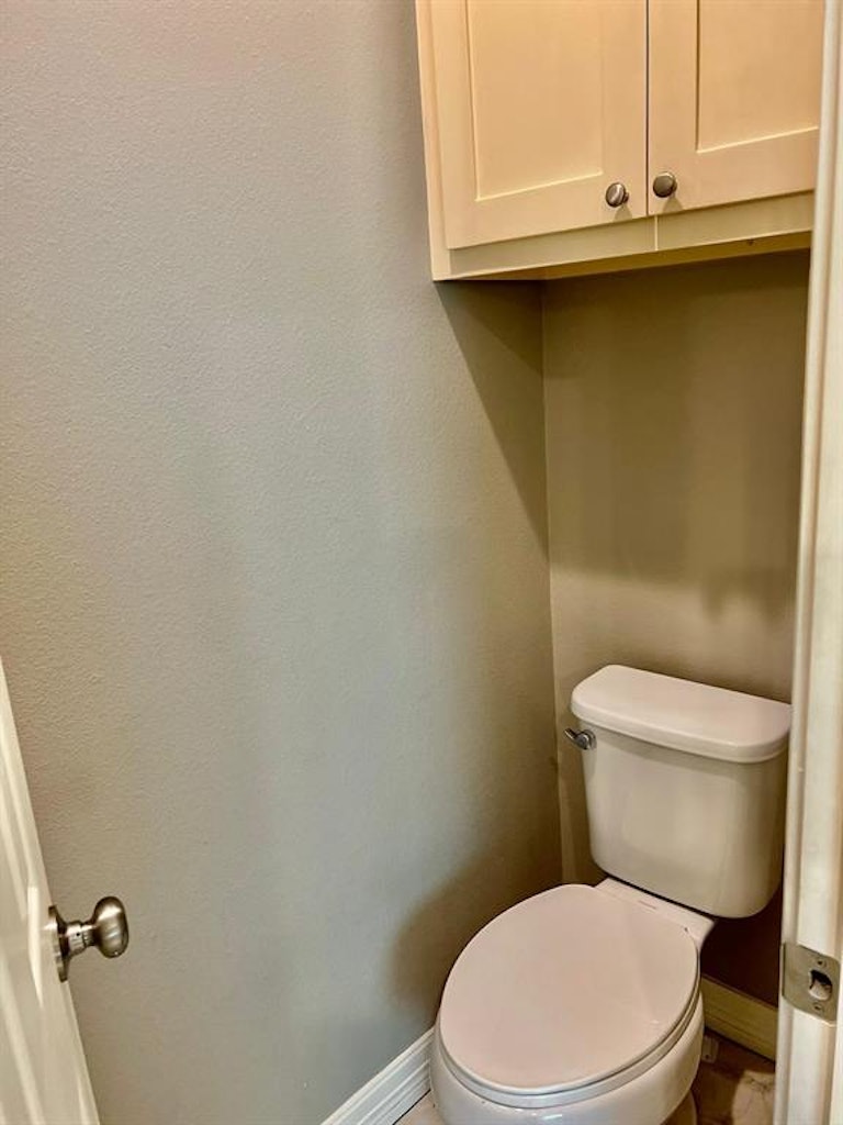 Photo 16 of 23 - 16535 N Mediterranean St, Crosby, TX 77532