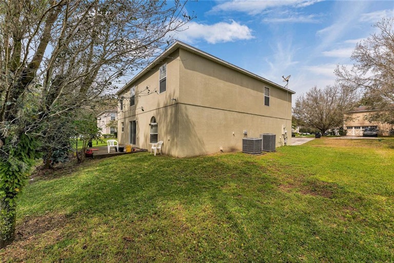 Photo 33 of 34 - 1975 Alambra Cir, Apopka, FL 32703