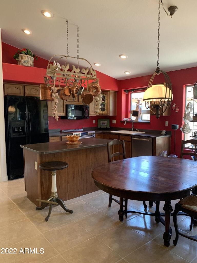 Photo 12 of 38 - 2705 S 159th Ln, Goodyear, AZ 85338