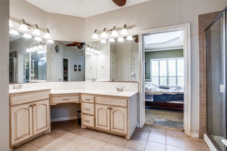 Photo 21 of 38 - 5803 Lone Rock Rd, Frisco, TX 75036