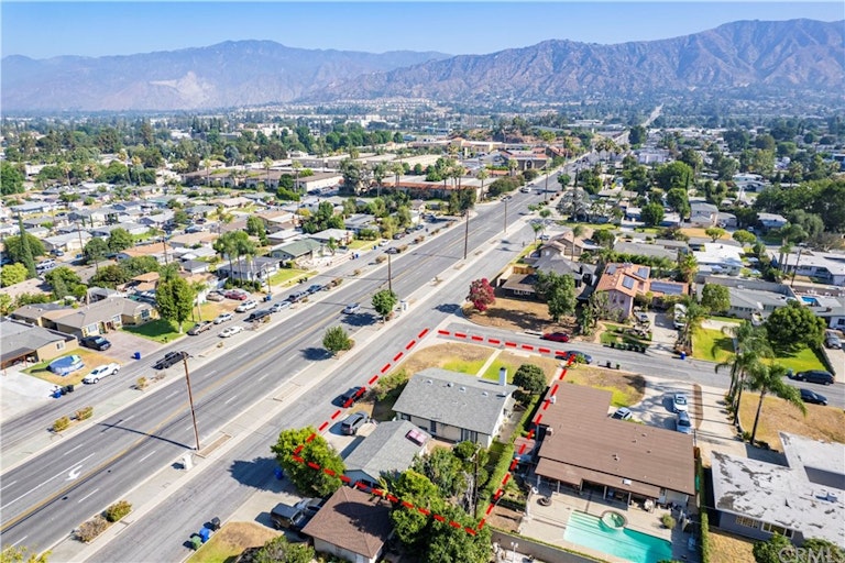 Photo 37 of 37 - 19002 E Haltern Ave, Glendora, CA 91740