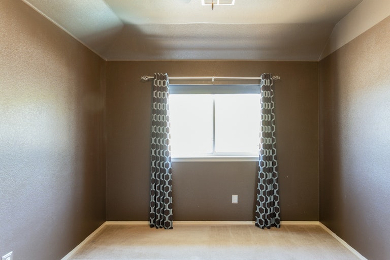 Photo 17 of 27 - 2750 Eganridge Ln, Rockwall, TX 75087