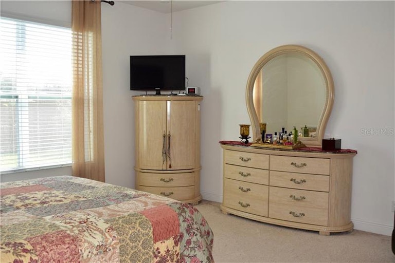 Photo 9 of 25 - 1157 Vinsetta Cir, Winter Garden, FL 34787