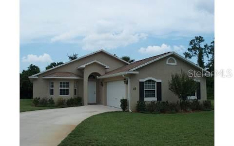 Photo 1 of 1 - 10 Peyy Pl, Palm Coast, FL 32164