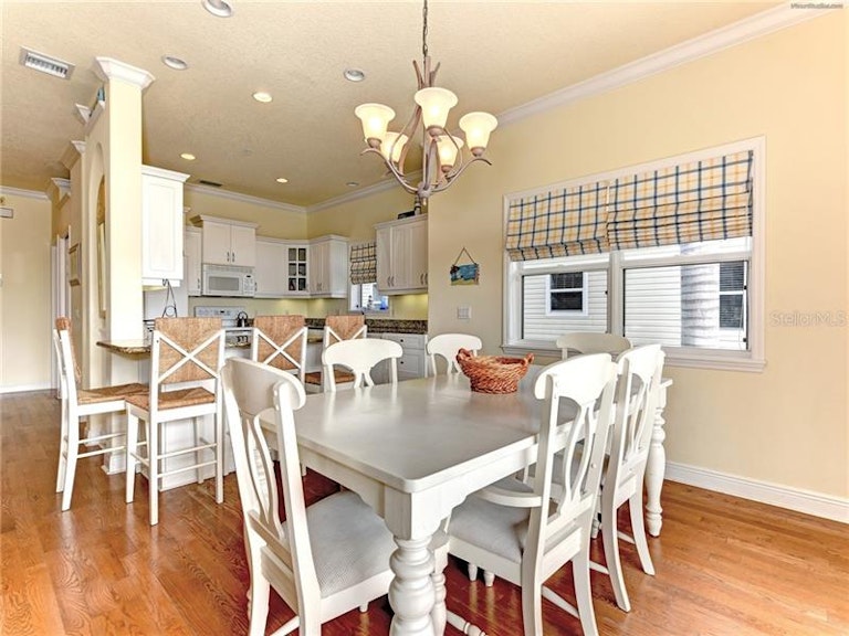 Photo 14 of 25 - 306 56th St, Holmes Beach, FL 34217