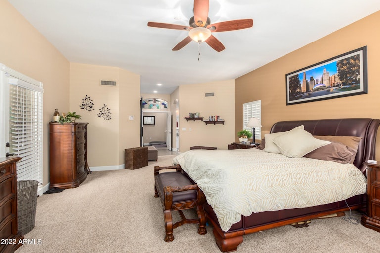 Photo 18 of 35 - 3014 E Winchcomb Dr, Phoenix, AZ 85032
