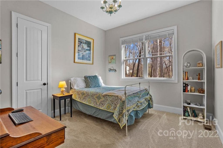 Photo 31 of 42 - 8510 Viking Dr, Waxhaw, NC 28173