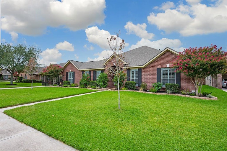 Photo 28 of 48 - 1814 Flagstaff Ln, League City, TX 77573