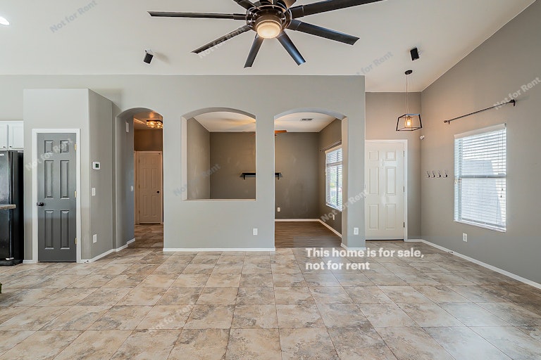Photo 10 of 28 - 14521 N 145th Dr, Surprise, AZ 85379